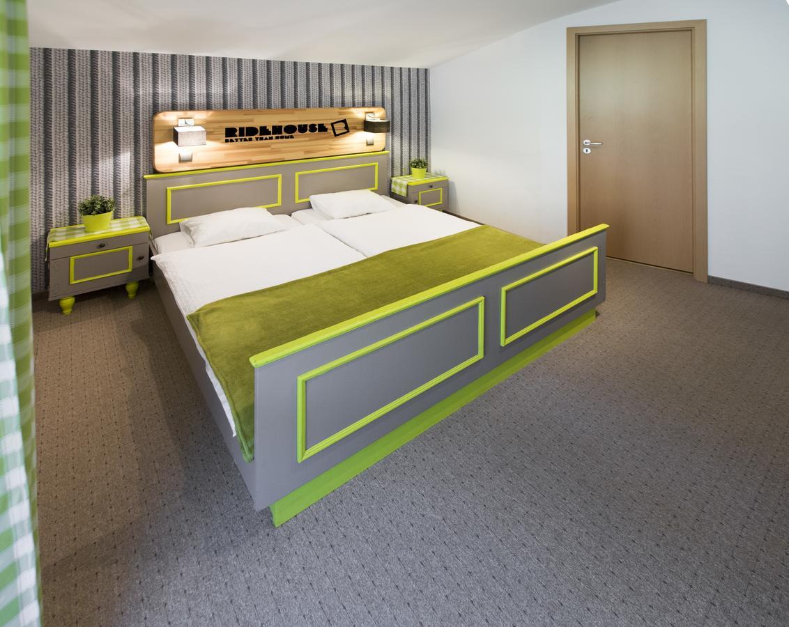 Ridehouse Bed & Breakfast Schladming Exterior photo